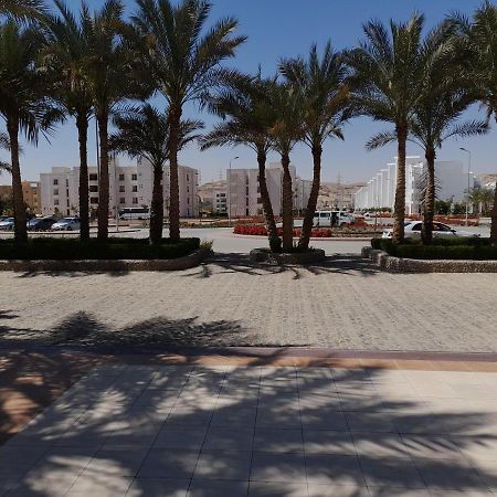 شاليه فرش فندقي بقرية بالميرا بيتش العين السخنه للعائلات Ain Soukhna Exteriér fotografie